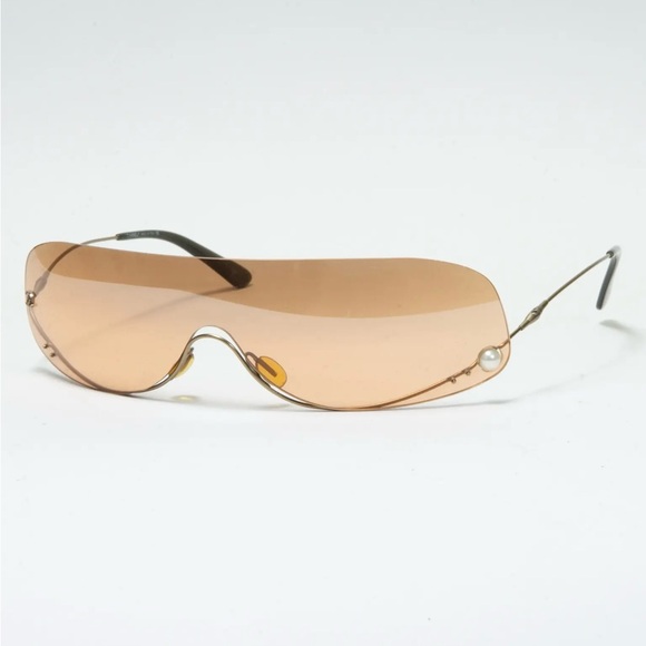 CHANEL Accessories - Authentic RARE vintage Chanel 4054 rimless gradient peachy orange sunglasses